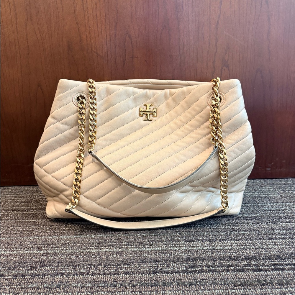 Tory Burch Beige Quilted Shoulder Bag